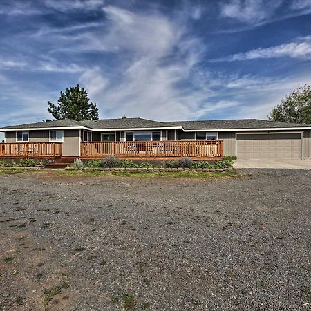 Updated Farmhouse With Deck On Central Oregon Canal! Villa Bend Kültér fotó